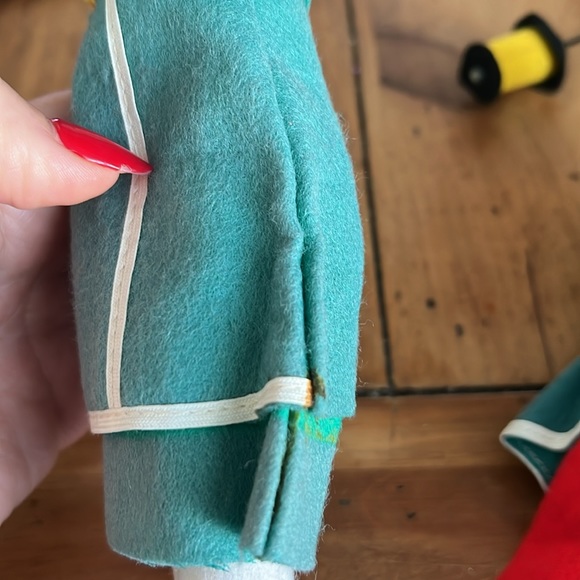 R. Dakin & Company Dream Dolls Carolers Preowned - Picture 10 of 15